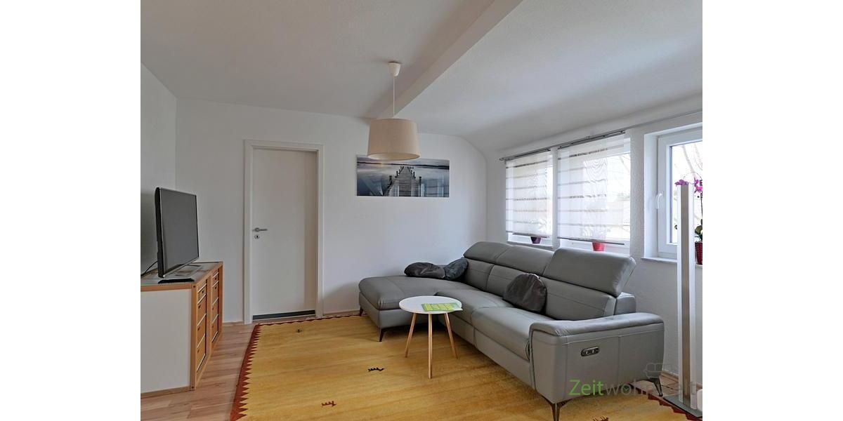 (EF0879_M) Erfurt: Hohenwinden, neu möblierte Maissonette-Wohnung mit sep. Hauseingang, Gäste-WC, Stellplatz, Service - Etagenwohnung Erfurt Hohenwinden | Angebot:27157371