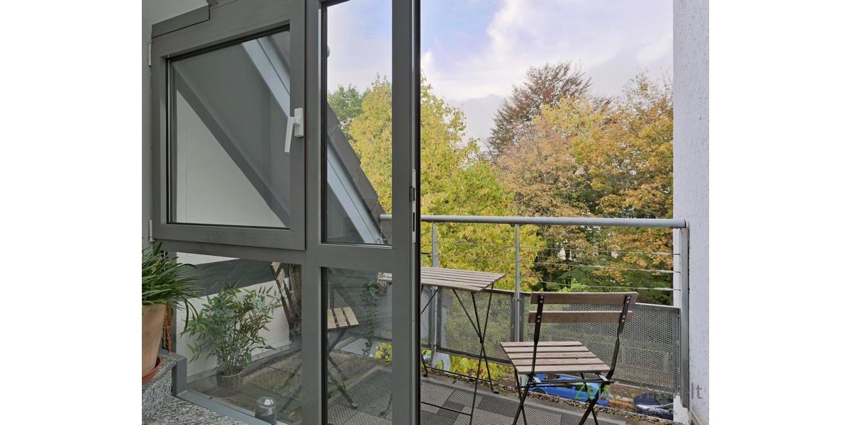 eigener Balkon am Haus