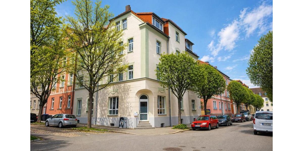 Etagenwohnung Weimar - 2 Zimmer, 70 m&sup2;, 680&euro; | Angebot:26296912
