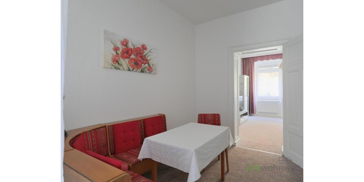 Sitzecke vor dem Wohnzimmer
