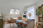 (EF1321_M) Jena: Nord, möblierte 2-Zimmer-Wohnung mit Dachbalkon in ruhiger grüner Lage, PKW-Stellplatz inkl. - Etagenwohnung Jena Nord | Angebot:23053507
