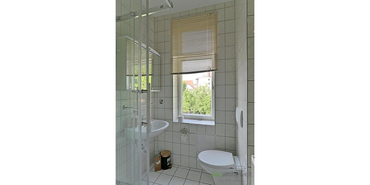 Bad mit Dusche
