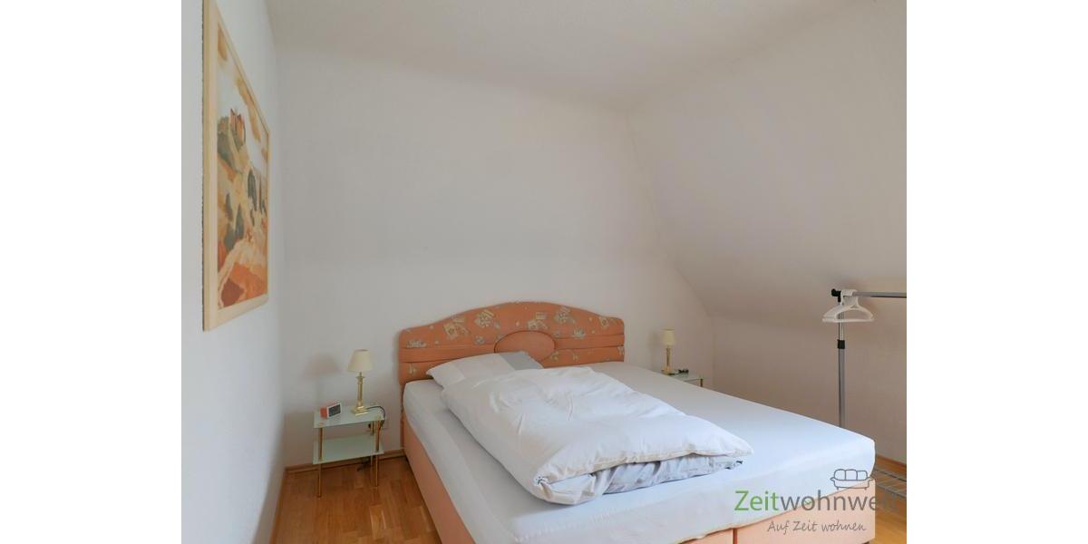 Doppelbett im Schlafzimmer