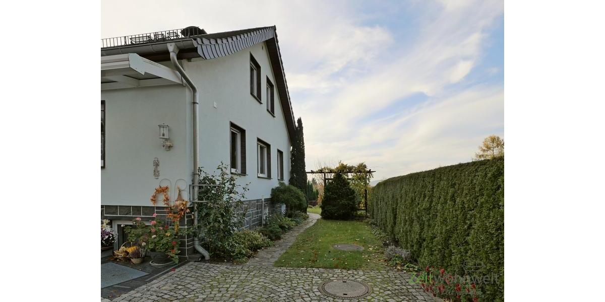 PKW-Stellplatz am Haus