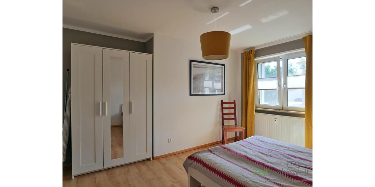 Kleiderschrank