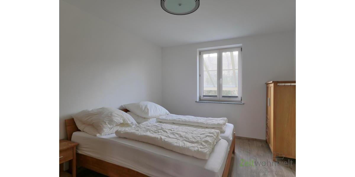 Blick ins Schlafzimmer